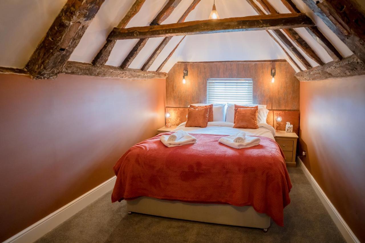 Tottington Manor Hotel Henfield Экстерьер фото