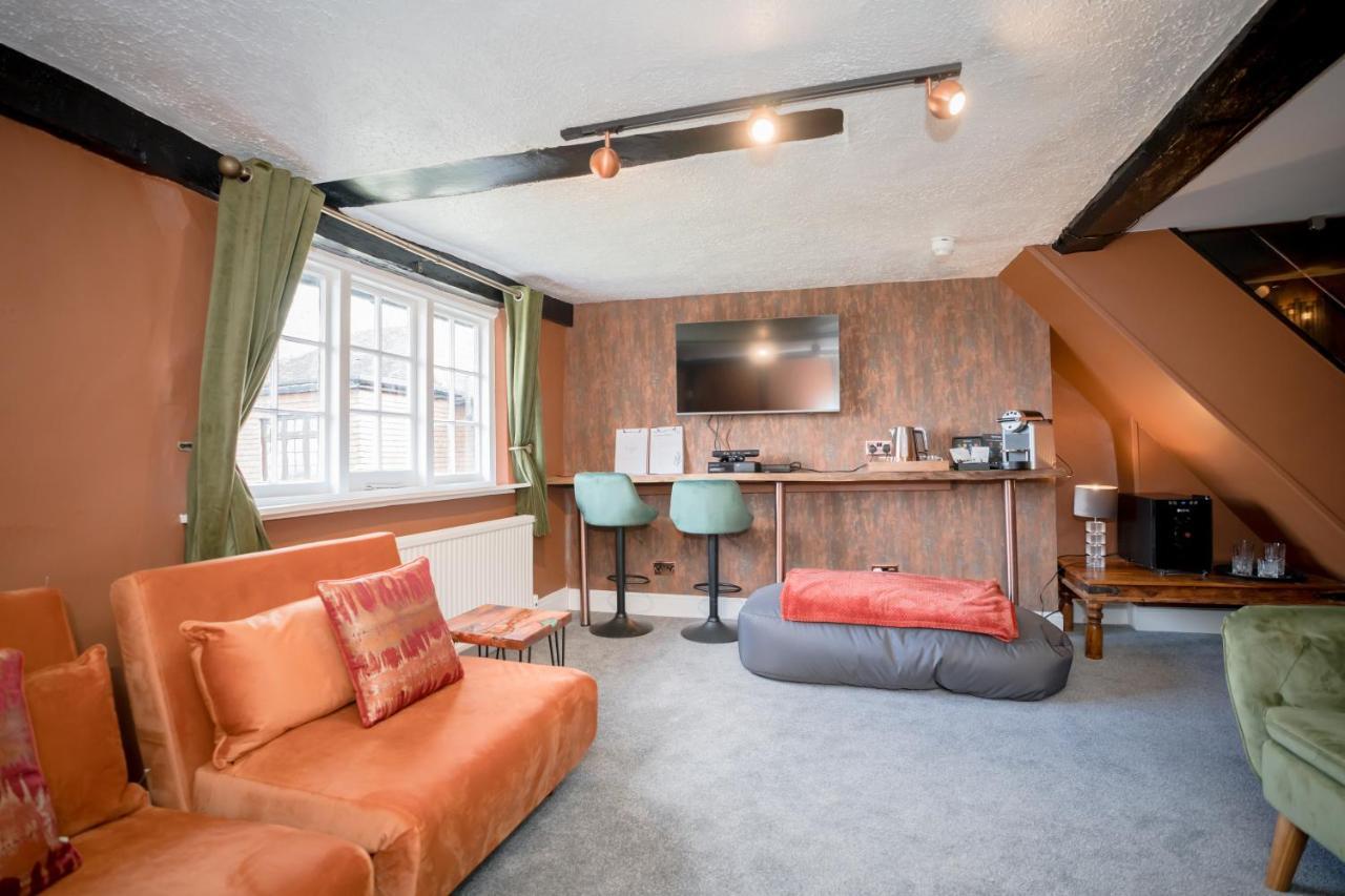 Tottington Manor Hotel Henfield Экстерьер фото
