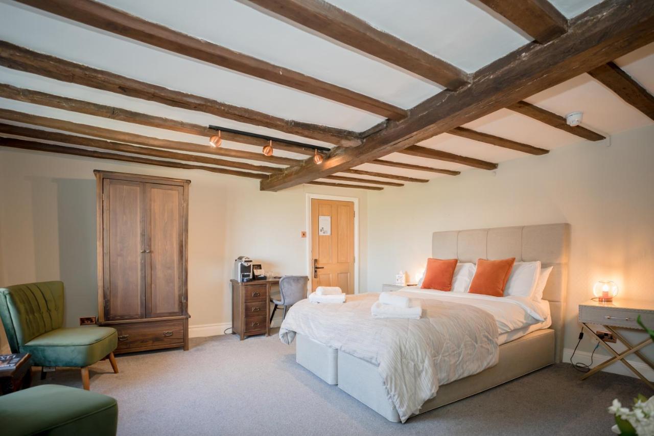 Tottington Manor Hotel Henfield Экстерьер фото