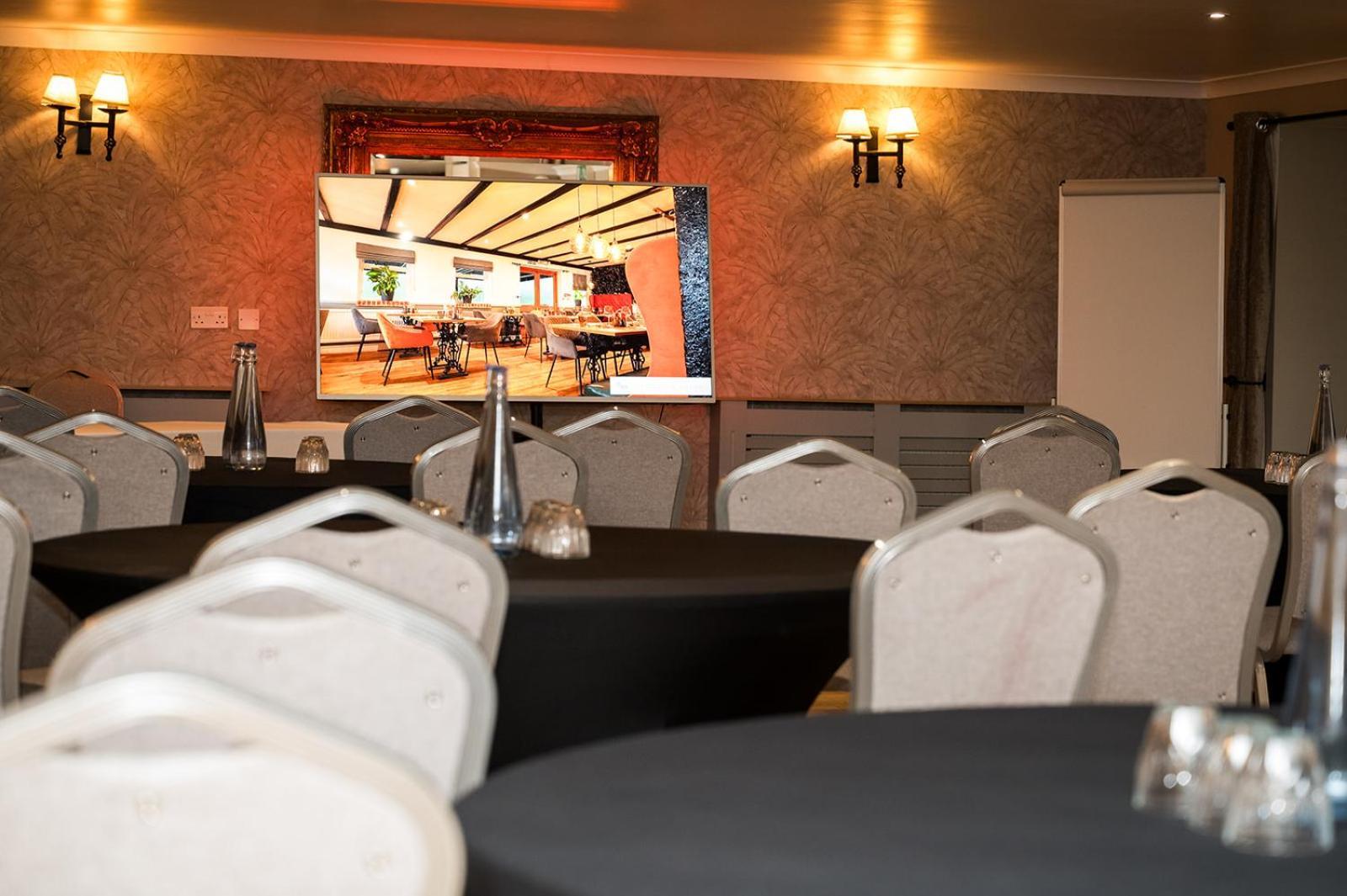 Tottington Manor Hotel Henfield Экстерьер фото