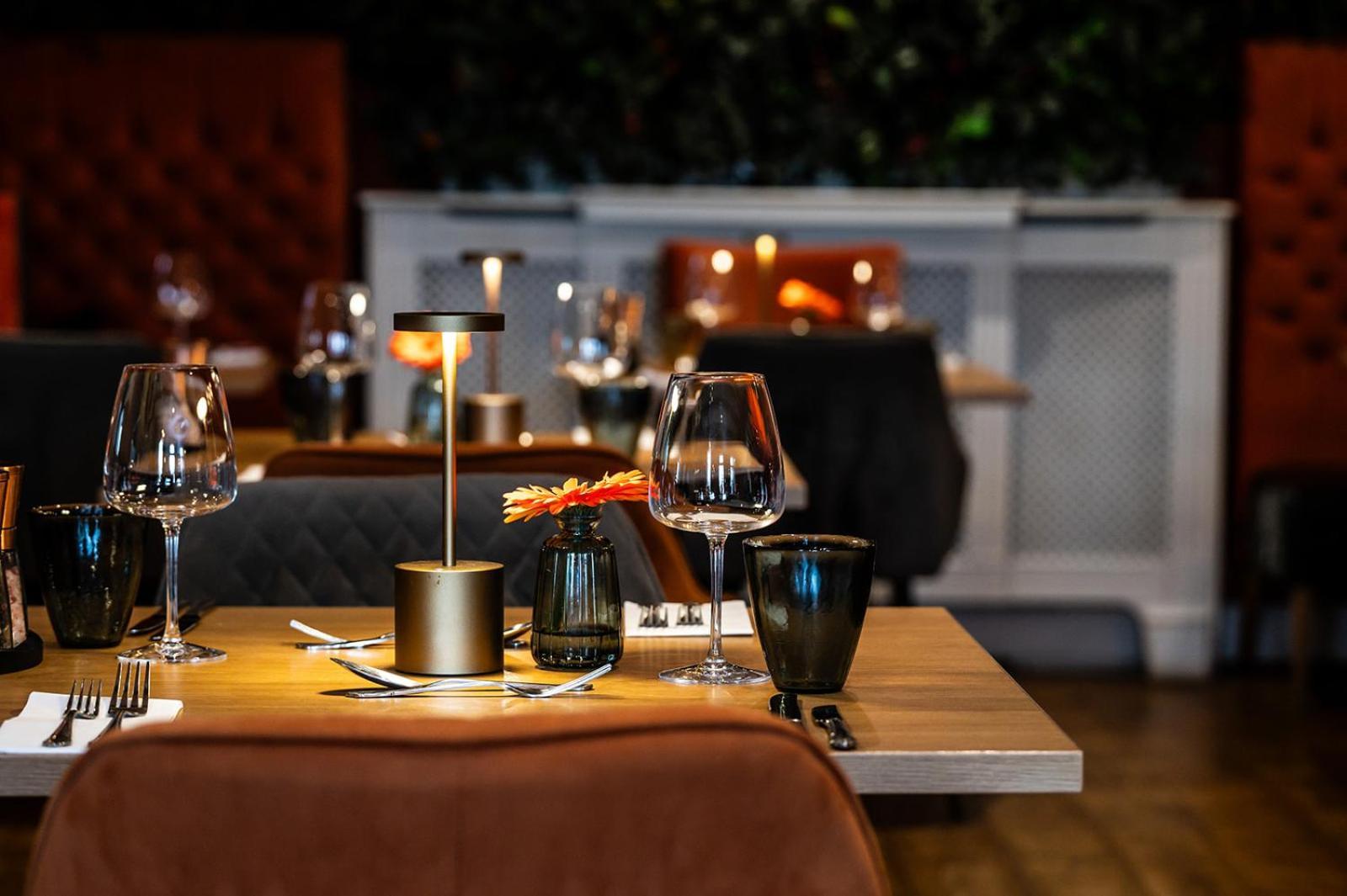 Tottington Manor Hotel Henfield Экстерьер фото