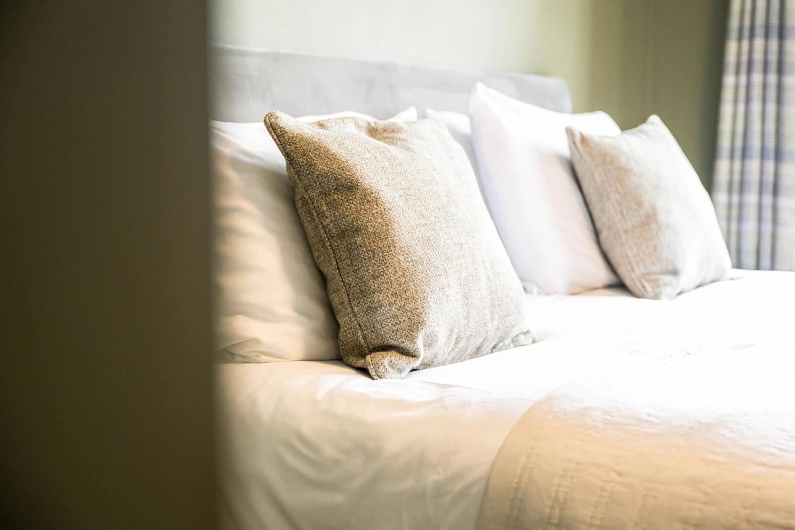 Tottington Manor Hotel Henfield Экстерьер фото